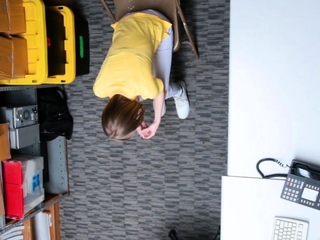 Newbie teen pussy fucked by officer