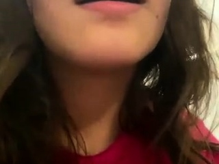 Brunette Solo Webcam Masturbation