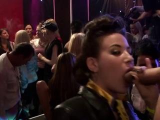 Earrth shattering orgasms with interesting babes and hunks