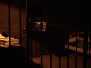 Lesbian inmate pussylicks dyke doctor in prison hospital