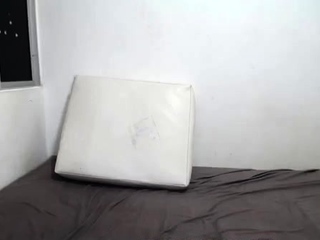 Amateur Webcam Teen Masturbates And Teases