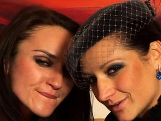 Charming aged playgirl shows off her attractive legs in hose