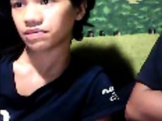 Camsex vith two hairy young ladies