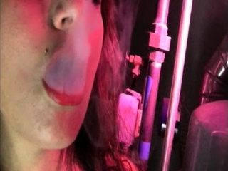 Mature brunette hookup amateur milf provides blowjob