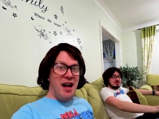 British newbie gets facialized