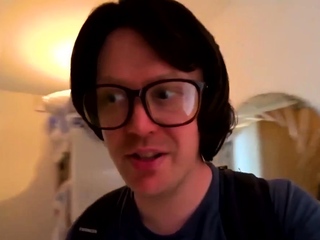 British whore gets facial immediately after sucking