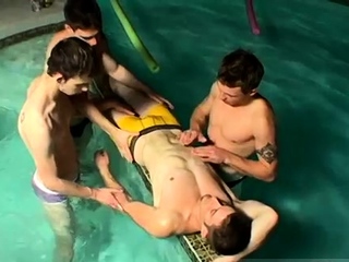 Celebrities teen gay sex very first time Undie four-Way – Hot Tub