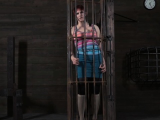 Excellent girlfriend is fingering her quim like crazy