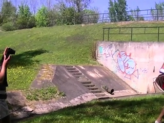 Alluring Leony Aprill agrees to hardocore sex