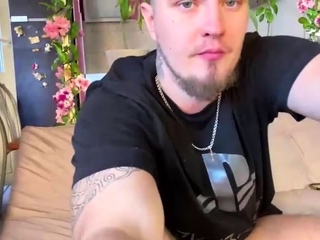 Amateur teen cumshot