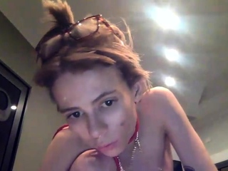 Amateur Webcam Chick Masturbates On Webcam Extra at
