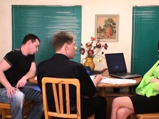 Concupiscent beauty enjoys rapidly fucking