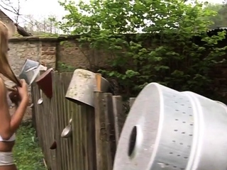 Goluptious Suzy D delighting guy with fellatio