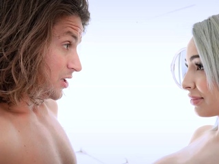 Stepson offers into his stepmom seducing him and fucking her