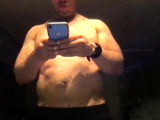 Straight amateur hunk surrenders to a gay touch