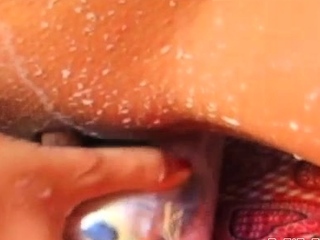 Gorgeous Bailey Brooks is displaying her pretty