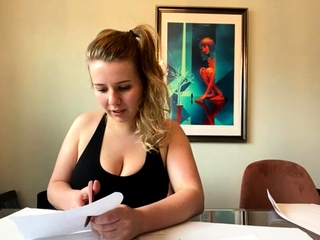 Huge boob brunette masturbates on webcam