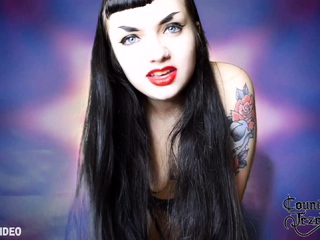 Cute amateur webcam teen girl toying pussy on webcam