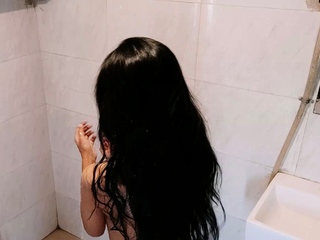 Indian Girl Filmed Naked Although Getting Shower