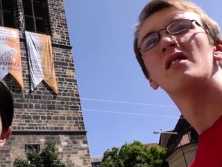 Raunchy brunette damsel deepthroats and fucks effectively