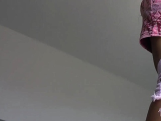 Cheating Mami Gloats Sucking On a Large Dick