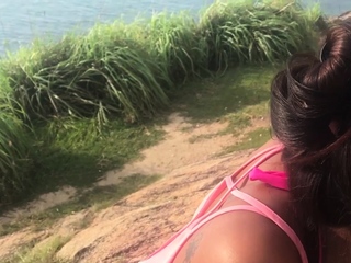 Public blowjob from Thai teen girlfriend