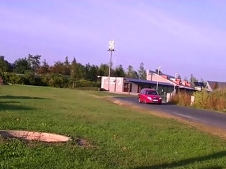 Shameless Veronica Diamond is not wearing panties