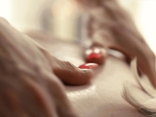 Trans beauty sucking lesbian just before sex in parlor couple