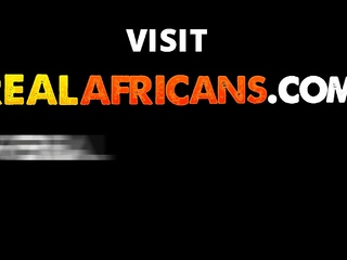 African Hood Girl Piped Down