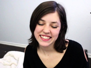 Amateur brunette ariana marie solo toying