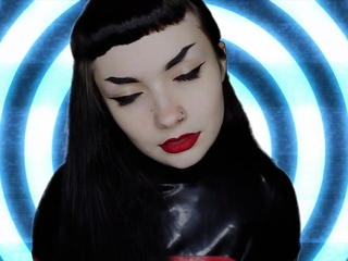 Lovely brunette in attractive solo fingering masturbation two wmv