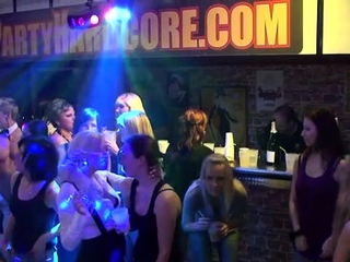 Blond pretty girls wants to be drilled hard