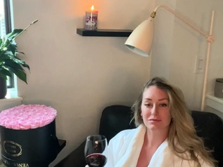 Blonde Teen Solo Masturbation