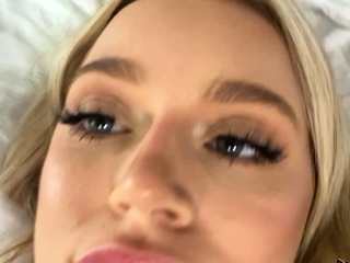 Blonde Teen Solo Masturbation