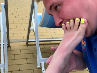 Busty amateur blonde banged in public outdoor