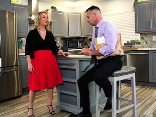 Filthy’s dick deep in Quinn’s MILF twat