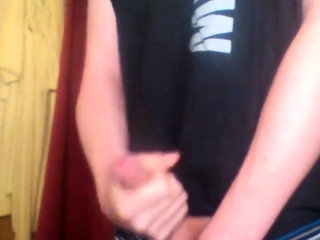 German Amateur Guy Quick Jerk Session With Cum