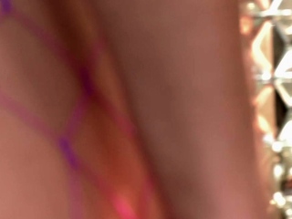 All-natural Tits Brunette Gets Anal and Twerks Nicole Aria