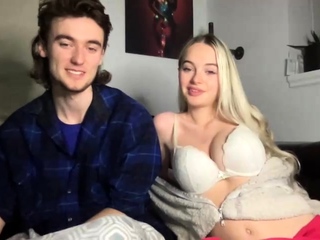 Skinny hot blonde girl amateur webcam