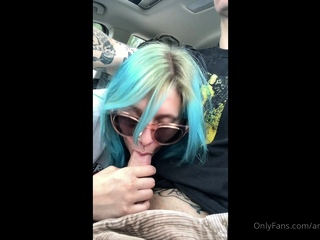 Teen Blowjob POV