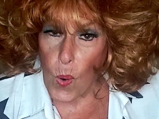 Amateur Big Boobs jerks Big Dick