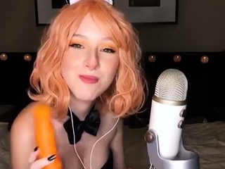 Amateur blondie solo anal masturbation