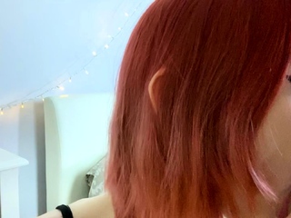 Amateur hands free close up blowjob