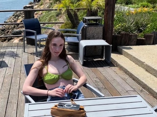 BJRAW Hazel Moore handles a big load