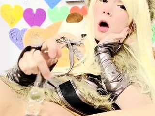 Mature asians up close toy and fingering masturbation action