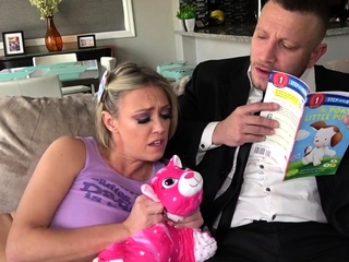 Real fetish milf fingered