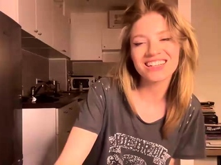 SelfDesire Hot redhead babe Jayden Cole outdoor masturb