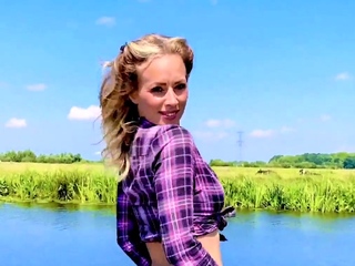 Solo masturbation of a beautiful amateur blonde