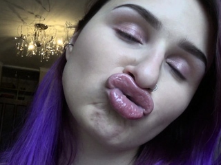 Teen Cute Italian Brunette Solo At