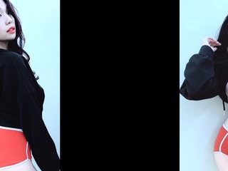 Wet tattooed raven babe Sahron with big boobs masturbates